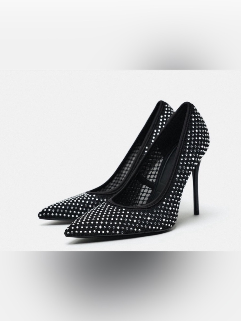 Iconic Zara Rhinestone Heeled Black Pumps (10/41)